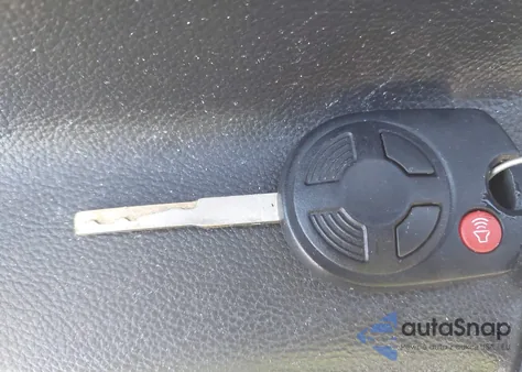 2015 Ford Escape Se z USA, uszkodzony, nr VIN 1FMCU0GXXFUA06339